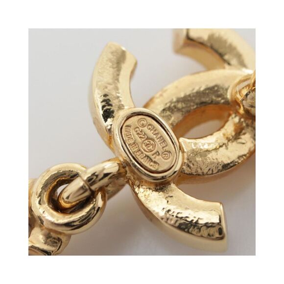 Pre Loved Chanel Coco Mark Gold Plated Earrings in Good Condition Women - Picture 4 of 6